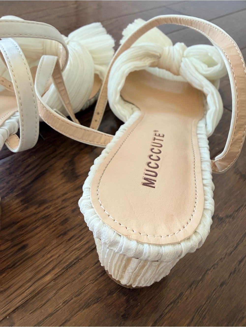 White Pleated Bow Block Heel Sandals – Loeffler Randall Lookalike – Size 9 - Picture 7 of 13